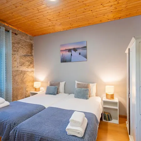 Casa Rustica T2 Com Salamandra E Cozinha - - Serra Da Estrela - Casa Do Loureiro Ii Feriehus