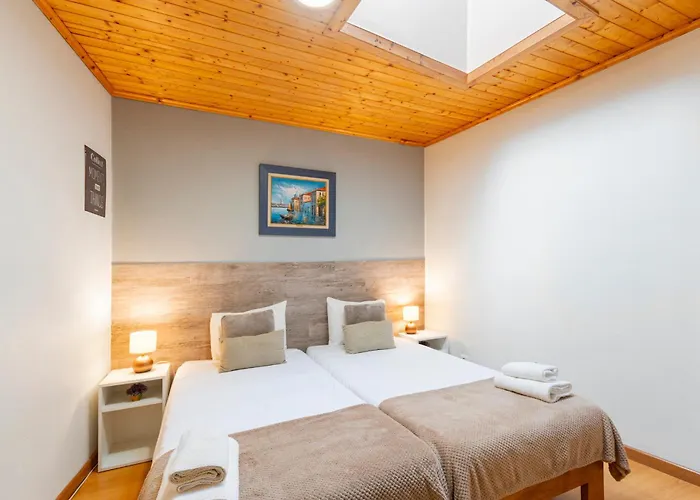 Feriehus Casa Rustica T2 Com Salamandra E Cozinha - - Serra Da Estrela - Casa Do Loureiro Ii Seia