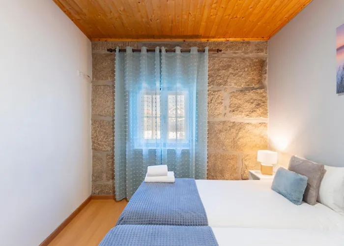 Feriehus Casa Rustica T2 Com Salamandra E Cozinha - - Serra Da Estrela - Casa Do Loureiro Ii *