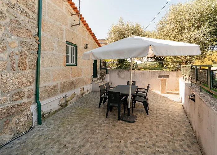 Feriehus Casa Rustica T2 Com Salamandra E Cozinha - - Serra Da Estrela - Casa Do Loureiro Ii Seia